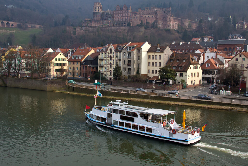 Luxury small-ship river cruise along the coast, top-ranked cruise lines for Croatia and Belgium in Europe