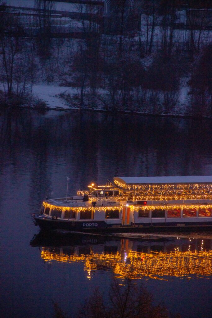 Cruising Over the Holidays: What Couples Should Know Before They Book