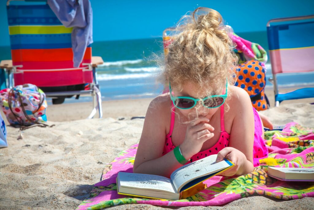 The Smart Window to Book Your Family’s Holiday Travel